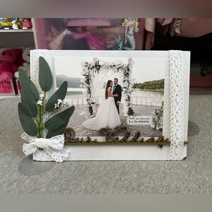 Shabby Chic Lace Bridal Picture Frame 5" x 7"